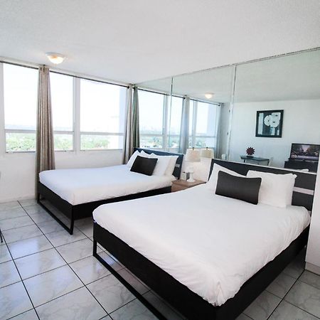 Castle 1118 Studio Bayview Direct Beach Access, Tennis, Pool, Restaurants, Free Parking ميامي بيتش المظهر الخارجي الصورة