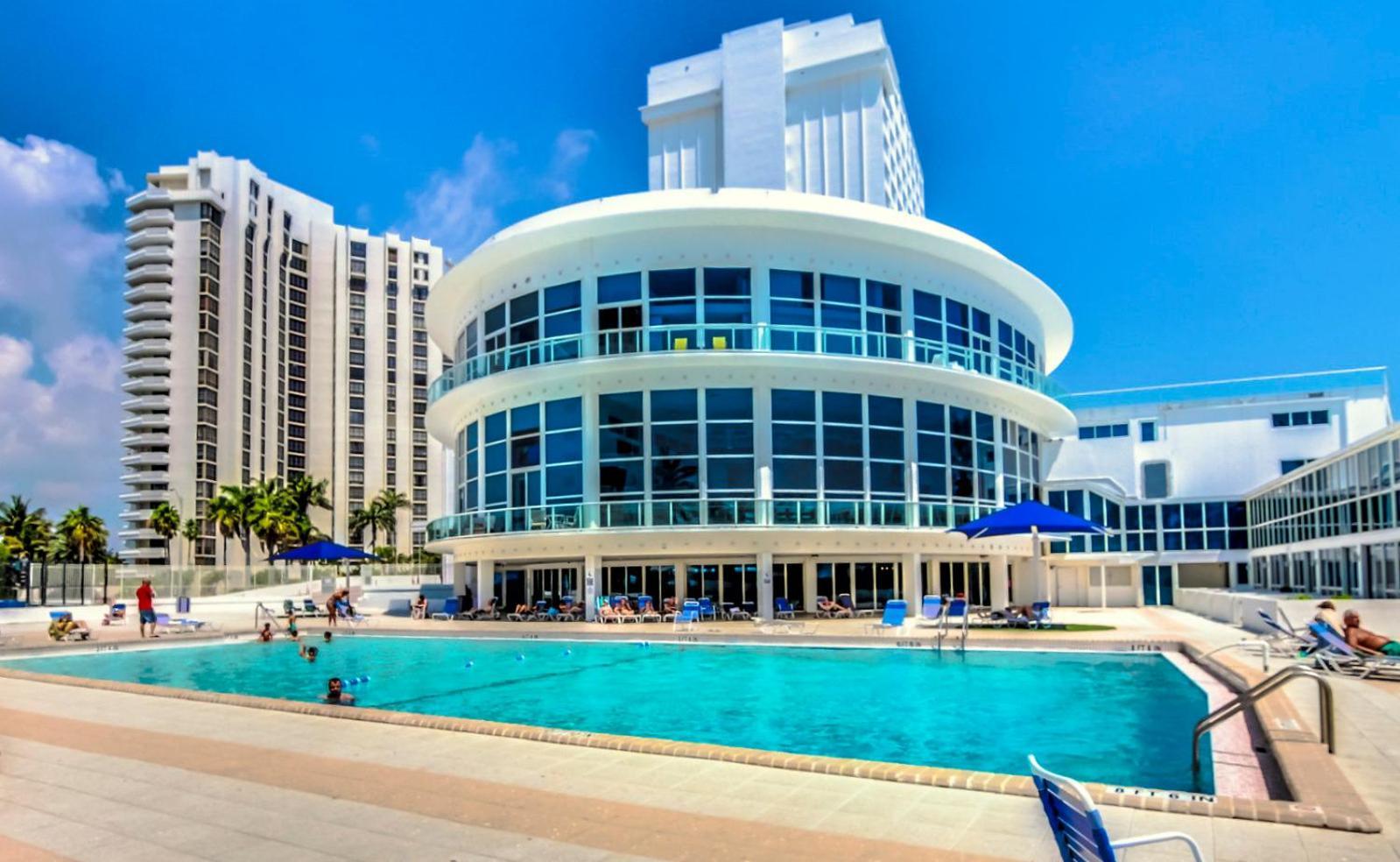 Castle 1118 Studio Bayview Direct Beach Access, Tennis, Pool, Restaurants, Free Parking ميامي بيتش المظهر الخارجي الصورة