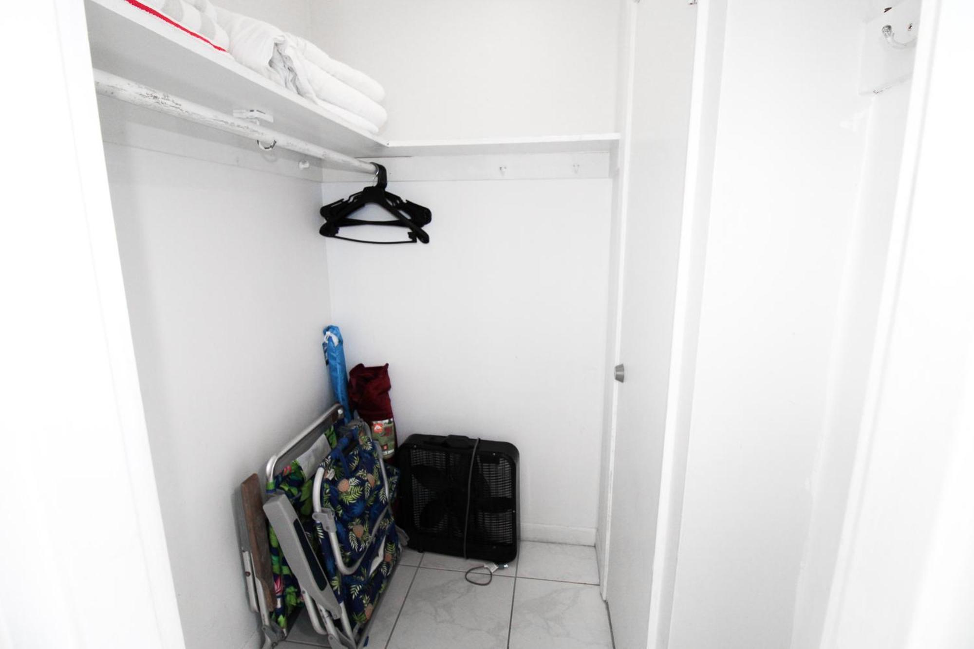 Castle 1118 Studio Bayview Direct Beach Access, Tennis, Pool, Restaurants, Free Parking ميامي بيتش المظهر الخارجي الصورة